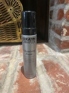 Keratin complex volumizing foam